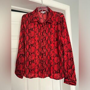 Rabbit Rose blouse